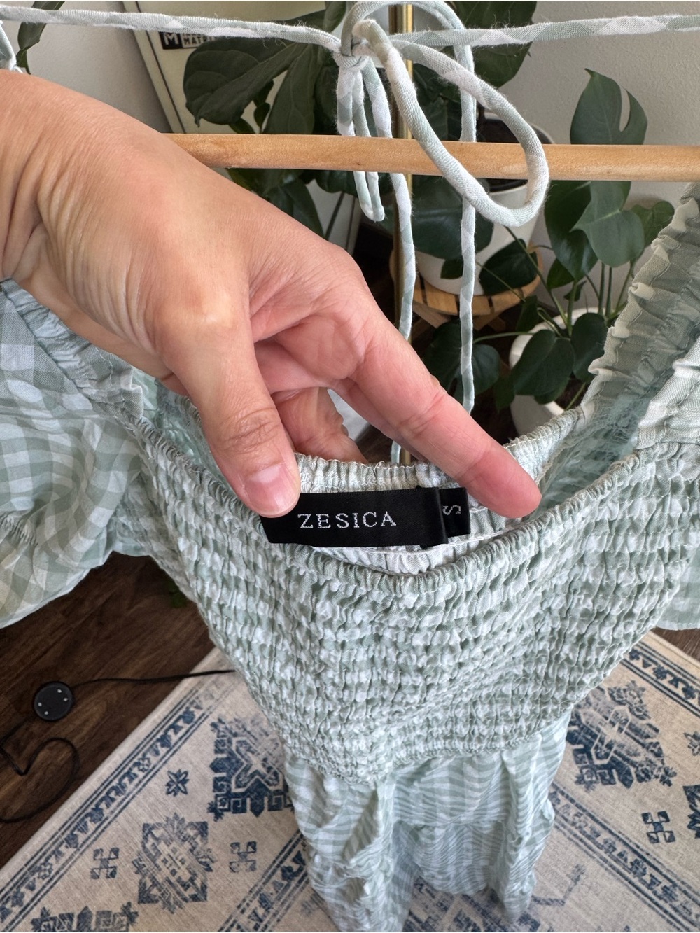 worn once gingham midi dress - Picture 4 of 4